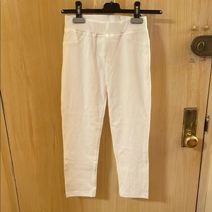 White Cropped Pants/Leggings
